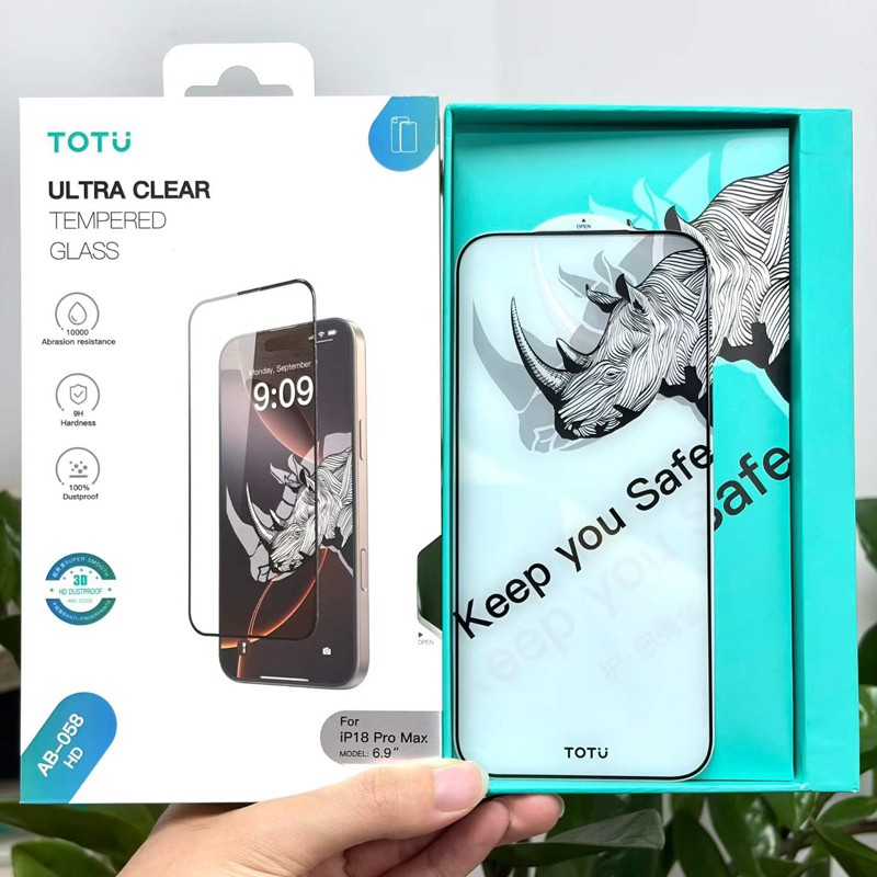 گلس شیشه ای شفاف آیفون 17 پرو مکس / 18 پرو مکس برند TOTU