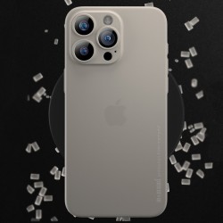 قاب 0.3 میلیمتر آیفون 15 پرو برند Memumi